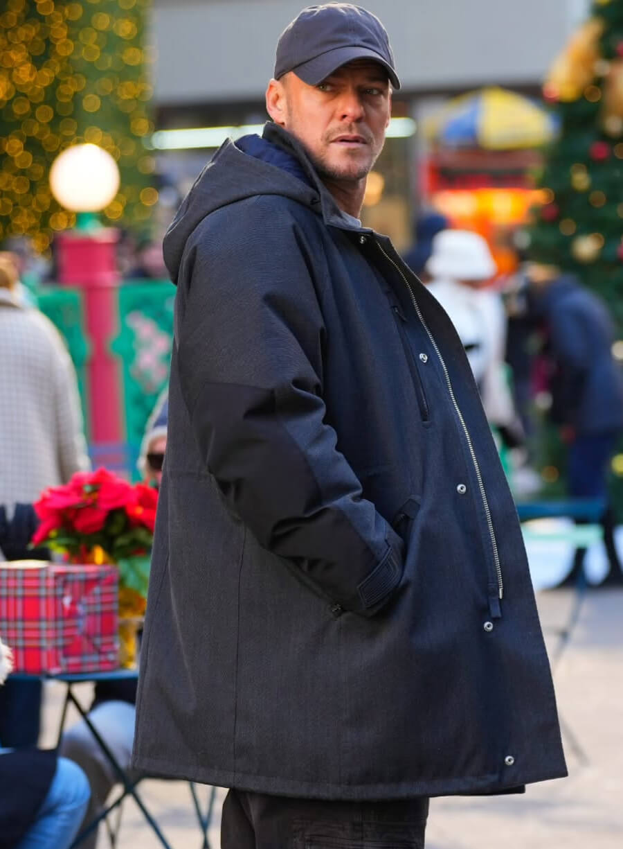 Alan Ritchson The Man with the Bag 2026 Black Jacket