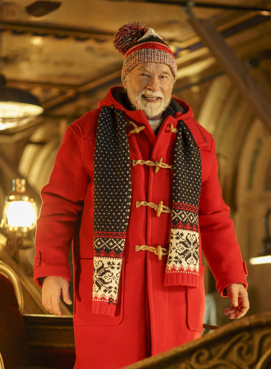 Arnold Schwarzenegger The Man with the Bag Santa Coat