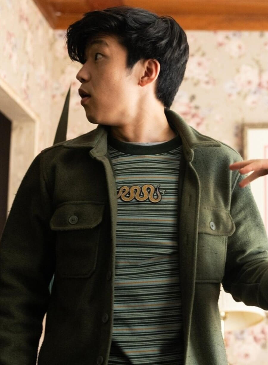 Jeri Ryan Tracker S03 Edward Fong Green Jacket