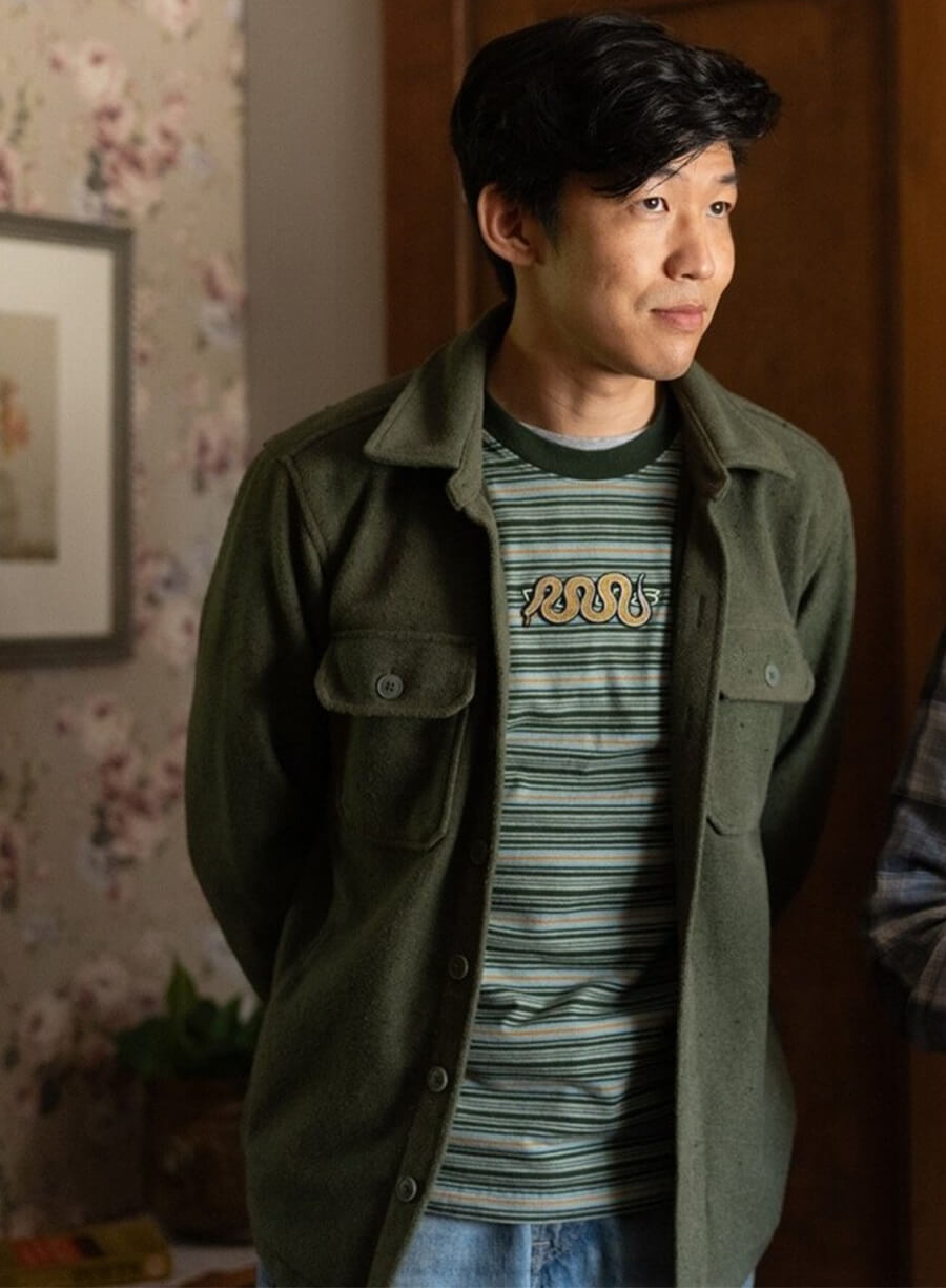 Jeri Ryan Tracker S03 Edward Fong Green Jacket